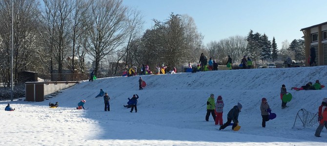 Schneespaß am Wintersporttag